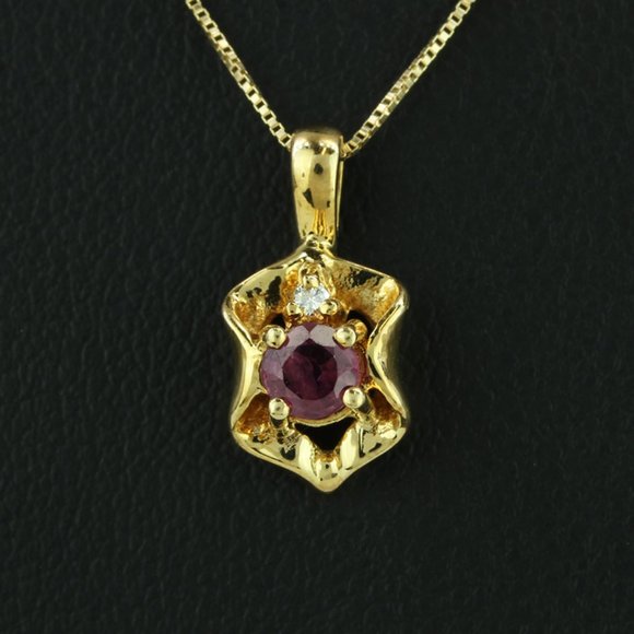 Vintage 14K Yellow Gold Ruby and Diamond Anniversary / Birthstone Pendant Charm - Picture 1 of 5